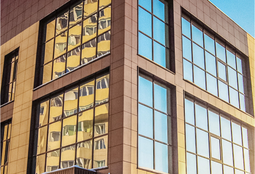 Фасады из ПВХ и алюминия